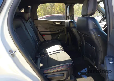 2025 Ford Escape St-Line from USA, damaged, VIN 1FMCU0MN4SUA10299